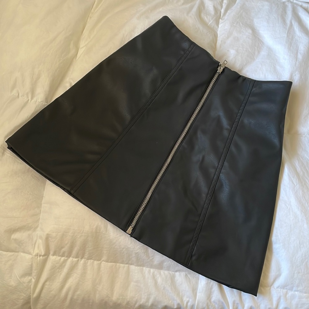 NWT Mini leather black skirt
